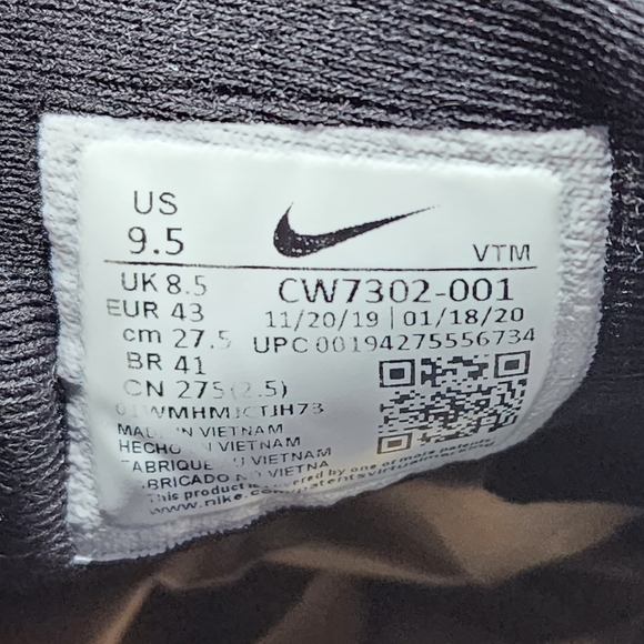 Nike Men's Air Max 270 React Eng 'Alien'  Sneakers - 9.5 - Picture 10 of 10